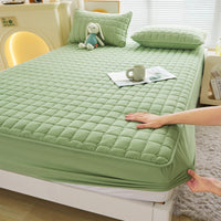 Chemical Fiber Quilted Waterproof Mattress Cover